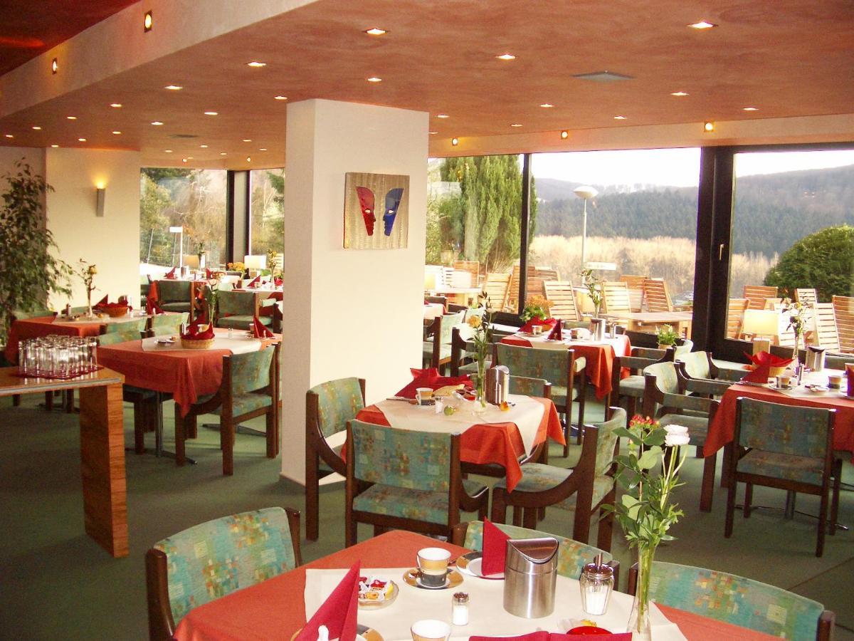 Wohlfuehlhotel "Waldcafe Jaeger" Bad Driburg Ngoại thất bức ảnh